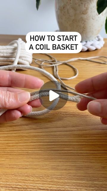 MaCREme | Fiber Artist | Macrame Tutorials on Instagram: "Here’s one way to start a coil basket! #coilbasket #basketmaking #basketweaving #diyhomedecor #handmade #diycrafts #craftersgonnacraft" Upcycling, Diy, Coiled Baskets, Diy Crochet Rope Basket, Coiled Fabric Basket, Diy Woven Basket, Coiled Rope Basket Diy, Crochet Basket Tutorial, Handmade Rugs Diy