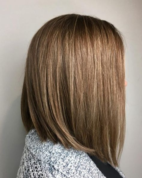 18 Hottest Graduated Bob Haircuts Right Now Summer, Shoulder Length Bob, Thick Hair Styles, Angled Bob Haircuts, Asymmetrical Bob Haircuts, Angled Bob, Medium Bob Hairstyles, Medium Hair Styles, Angled Bob Hairstyles
