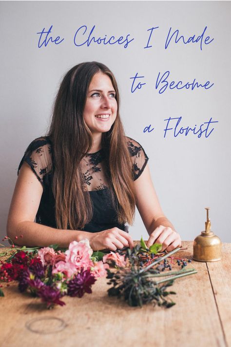 Become A Florist, Floristry Courses, Florist Business Plan, Floristry For Beginners, Florist Tools, Floristry Techniques, Florist Design, Florist, Wedding Florist