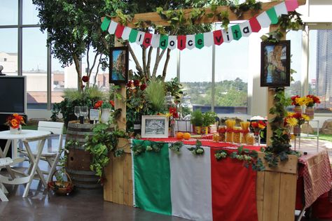 I love Italy; it is far and away my favorite European country. When the opportunity arose to create an Italian-inspired booth for our hospital’s cultural extravaganza, I immediately thought o… Decoration, Italy Party, Festival Booth, Italian Decorations, Little Italy Party, Italian Party, Italian Market, Italian Theme, Event Booth