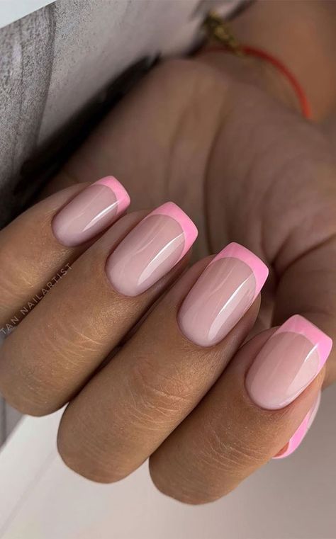 Pretty French Manicure With Colour Line Ideas 1 - Fab Mood | Wedding Colours, Wedding Themes, Wedding colour palettes Neutral Nails, Square Nails, Chic Nails, Casual Nails, Minimalist Nails, French Tip Nails, Dream Nails, Ongles, French Manicure Nails