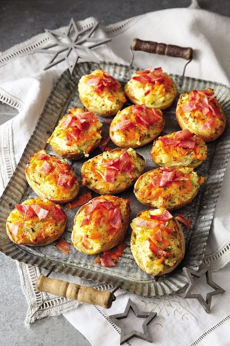 Fully loaded potato-skins Tom Kerridge, Dinners, Appetisers, Boxing Day, Cheese, Nigella Lawson, Recipes, Thanksgiving, Brunch