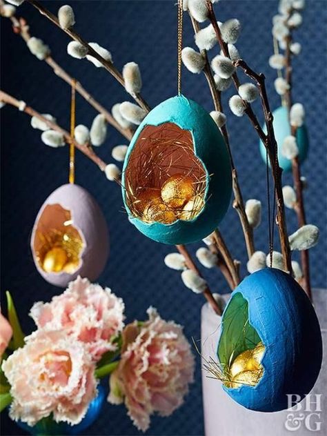 Creative Easter Egg Shell Decorations | family holiday.net/guide to family holidays on the internet Easter Eggs, Diy, Decoration, Easter Egg Decorating, Easter Egg Tree, Easter Baskets, Easter Egg Art, Easter Tree Decorations, Easter Decorations