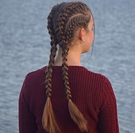Edgy braids! Good for a workout hairstyle Girl Hairstyles, Braided Hairstyles, Hairstyle, Plait Styles, Plait Hairstyles, African Braids Hairstyles, Braid Styles, Braid Hairstyles, Different Hairstyles