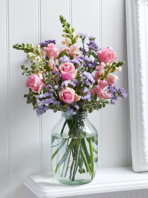 Shopping edit – best flower subscriptions to fill homes with glorious blooms Bouquets, Ideas, Art, Flowers Delivered, Flower Subscription, Spring Flowers, Spring Floral Arrangements, Flowers In A Vase, Spring Flower Arrangements