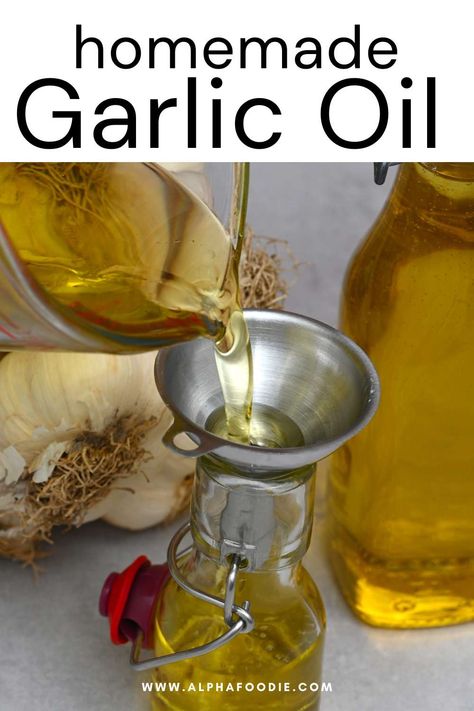 Bring a new burst of flavor to your everyday oil with my recipe for garlic-infused olive oil, a great alternative to classic Italian olive oil. No need to buy your garlic oil at a store anymore – this recipe uses just two ingredients! Alternative, Sauces, Garlic Infused Olive Oil, Flavored Olive Oil, Garlic Oil, Infused Olive Oil, Olive Oil Recipes, Garlic Oil Recipe, Garlic Olive Oil
