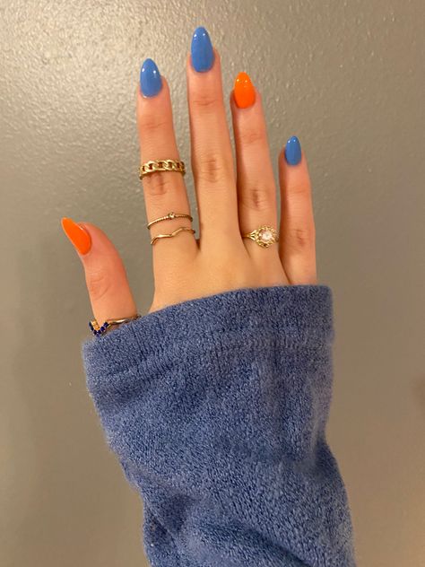 March nails 2023 nails blue and orange nails almond nails oval nails color-block nails Houston nails trendy nails aesthetic nail art Color Block Nails, Bright Nails, Nail Color Combos, Trendy Nails, Orange Nail Art, Different Color Nails, Nail Colors, Dots Nails, Nails Inspiration