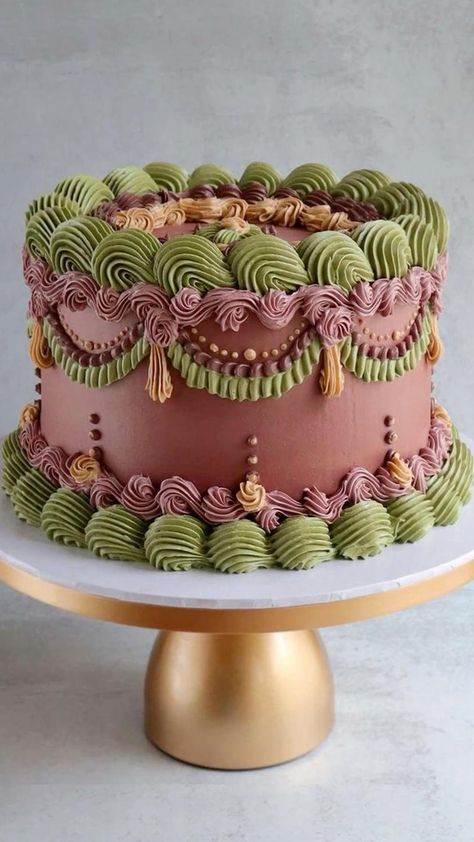cake 
 • vintage 
 • heart shaped 
 • birthday 
 • leo season 
 • valentine’s day Cake, Tart, Mini Cakes, Cute Cakes, Yemek, Cakes, Cute Birthday Cakes, Pretty Cakes, Makanan Dan Minuman