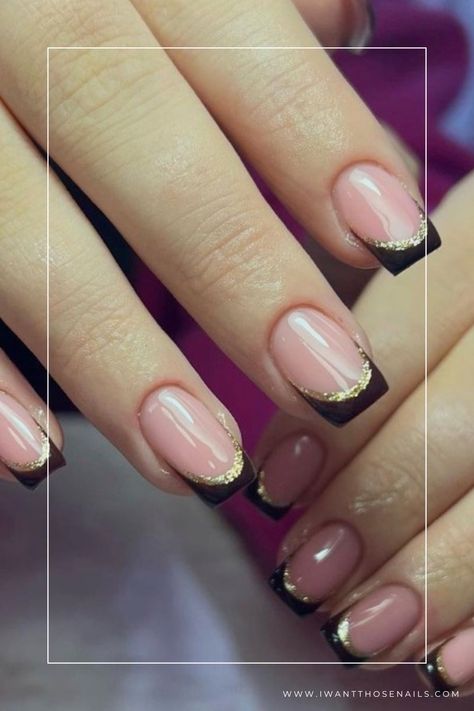 gold french tip nails designs Gold French Tip, Gold Tip Nails, Gold Acrylic Nails, Gold Nails French, Gold Nails Prom, Gold Gel Nails, Black Gold Nails, White Nails With Gold, Gold Nail Designs