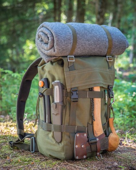 Camping, Backpacking, Camping Gear, Survival Skills, Survival Gear, Survival Prepping, Wilderness Survival, Survival Backpack, Outdoor Survival
