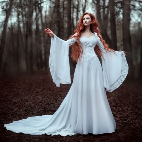Medieval Dress, Fantasy Dresses, Fantasy Dress, Fantasy Wedding Dress, White Fantasy Dress, Fantasy Gowns, Fantasy Wedding, Giyim, Beautiful Dresses