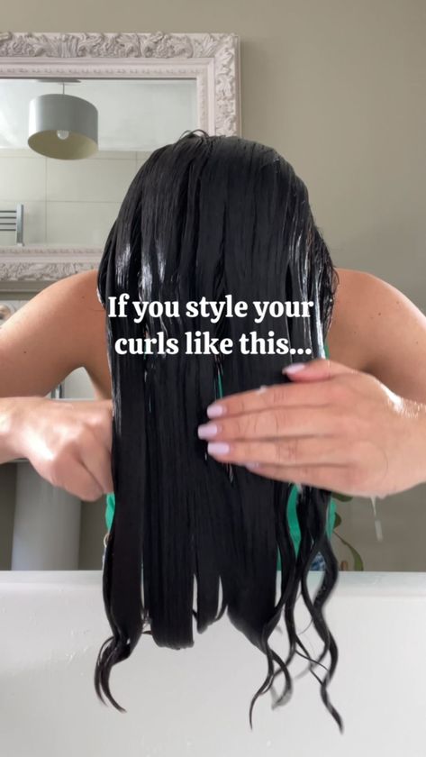Curls, Curly Hair Styles Naturally, Hair Curling Tips, Messy Curly Bun, Hair Hacks, Curly Hair Styles Easy, Curly Hair Styles, Shoulder Length Curly Hair, Curly Hair With Bangs