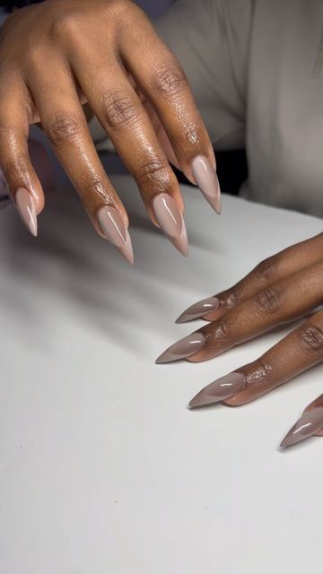 The french tip nail aka french manicure is getting a makeover in 2024. We got the latest viral nail designs that are trending all over tiktok and beyond. #nails #nail Follow us for the latest 2024 nail ideas and nail inspo! Acrylics, Stiletto Nails Designs, Gel Toe Nails, Nail Technician, French Stiletto Nails, Acrylic Nails Stiletto, Posh Nails, French Tip Nails, Gel Manicure Nails