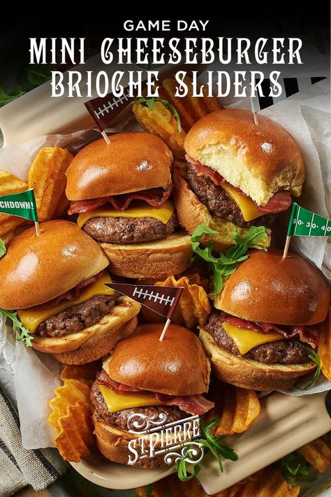 A close-up, overhead photo of various brioche buns filled with mini cheeseburgers in an oven dish Brioche, Brunch, Mini Cheeseburger, Cheeseburger Sliders, Game Day Food, Super Bowl Food, Mini Burgers, Cheeseburger Recipe, Mini Hot Dogs
