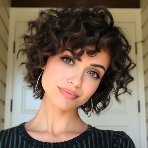 100 Chic and Trendy Easy To-Do Short Hairstyles Haircuts For Curly Hair, Short Layered Haircuts, Short Hair Cuts For Women, Curly Hair Cuts, Short Curly Haircuts, Medium Hair Styles, Wavy Haircuts, Short Wavy Haircuts, Short Hair Cuts