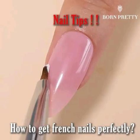 Pure white Nail | Subtle nails, Simple nails, Oval nails https://www.pinterest.ca/pin/nail-art-videos--659847782909208649/ Nail Art Designs, Gel Tips, Gel Nails Diy, Nail Hacks, Gel Nails French Tip, Nail Tips, Acrylic Tips, Nail Art Hacks, French Tip Nails