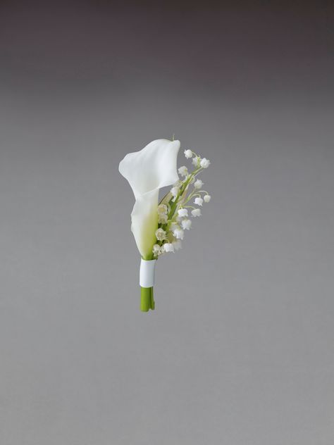 Interflora Vera Wang Wedding Collection - Romantic - White Calla Lily Buttonhole Wedding, Hoa, Hochzeit, Boda, Mariage, Bouquet, Flores, Calla, Casamento