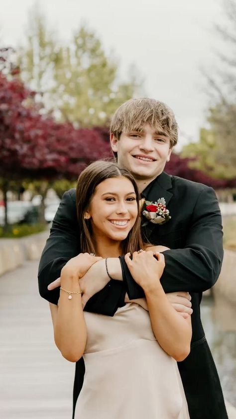 Prom, Couple Photography, Couples Homecoming Pictures, Couples Prom Pictures, Homecoming Pictures With Date, Homecoming Couple, Couple Prom Pictures, Homecoming Pictures, Prom Picture Poses For Couples