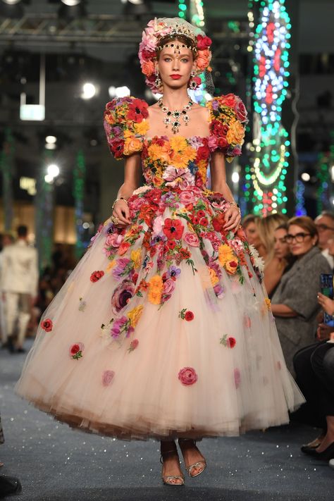 Dolce & Gabbana- HarpersBAZAARUK Vintage, Ellie Saab, Couture, The Dress, Haute Couture, Dolce And Gabbana, Gabbana Dress, Couture Fashion, Fancy Dresses