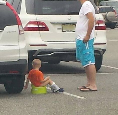 Funny Stuff, People, Parents, Walmart, Parenting, Parenting Win, In This Moment, Funny People Pictures, People Shopping