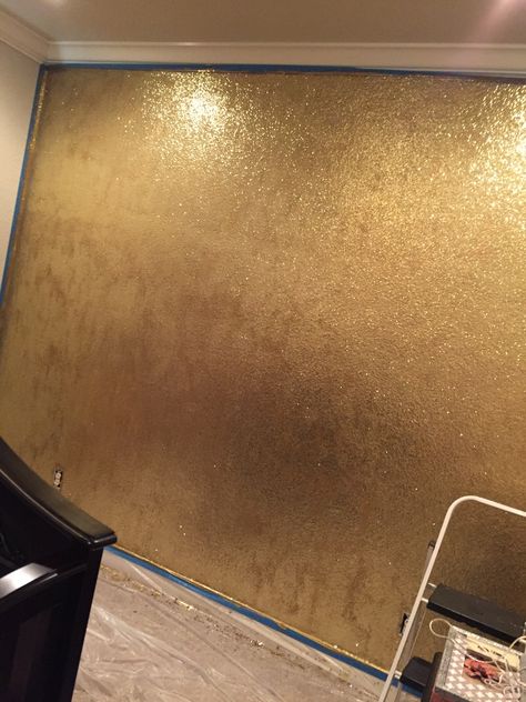 Inspiration, Ideas, Glitter Accent Wall, Bedroom Wall Paint, Metallic Paint Walls, Gold Painted Walls, Painted Ceiling, Gold Walls, Gold Glitter Paint Walls