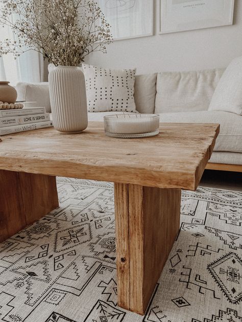 Home, Diy Coffee Table, Coffee Table Bench, Coffee Table Wood, Diy Coffe Table, Wood Coffee Table Diy, Diy Coffee Table Plans, Wooden Coffee Table, Coffee Table Design