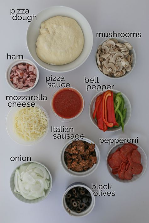 Make pizza night super duper out of this world with this Homemade Supreme Pizza recipe featuring a hearty combination of vegetables and meat. This recipe is a great DIY alternative to the pizzeria classic that you can customize supreme pizza toppings to your personal preferences -- without paying extra! Appetisers, Diy, Pizzas, Alternative, Supreme Pizza Recipe, Pizza Toppings, Homemade Pizza, Pizza Recipes, Appetizers