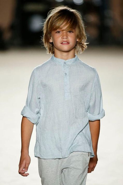 Skater Haircuts for Boys in 2022 - Styles You Would Love To Have While Ride Children, Boys Surfer Haircut, Moda, Model, Daniel, Boys Long Hairstyles Kids