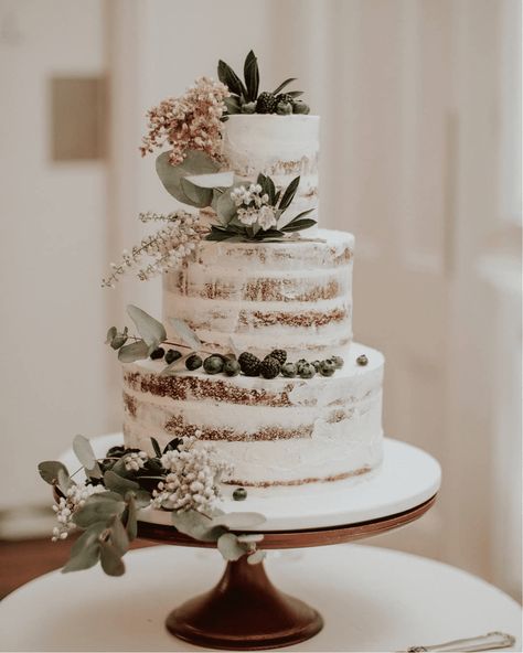 Wedding Cake Toppers, Cake, Wedding Cakes, Wedding Cake Designs, Wedding Cakes With Cupcakes, Wedding Cake Rustic, Wedding Cake Inspiration, Simple Wedding Cake