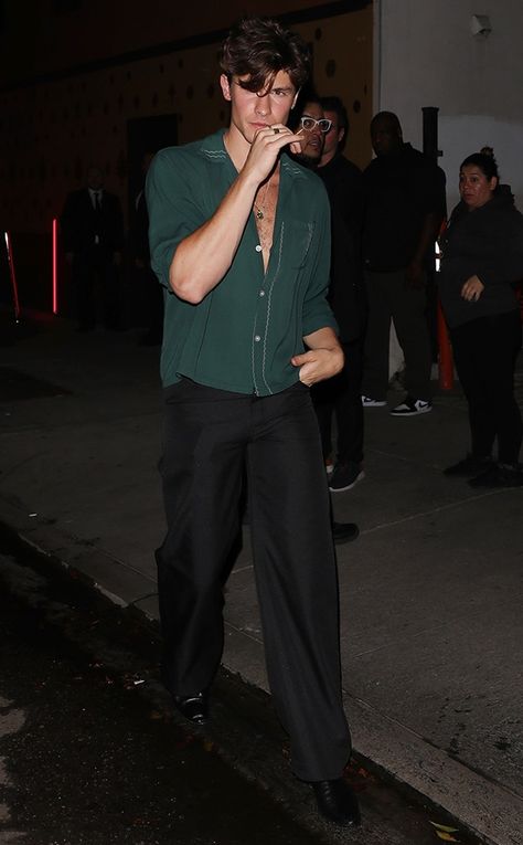 Skinny, Outfits, Clubbing Outfits, Shawn Mendes, All Black Men, Guy Club Outfits, Men Night Out Outfit, Men Night Club Outfit, Men Night Out Outfit Clubwear
