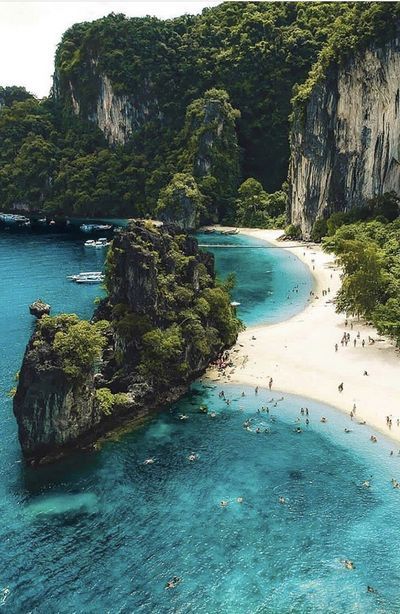 Backpacking, Destinations, Philippines Destinations, Cebu, Palawan, Travel Destinations, Indonesia, Wanderlust, Hotels