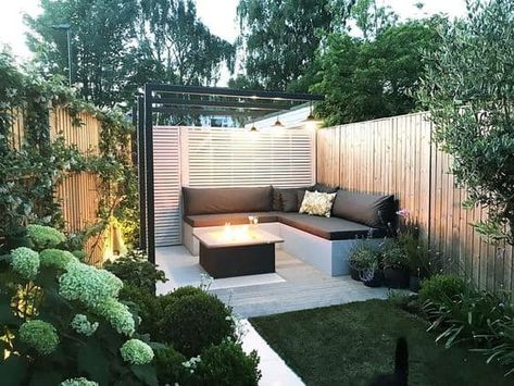 Very Small Garden Ideas On a Budget | With Pictures | Blog | BillyOh Back Garden Landscaping, Small Backyard Patio, Patio Garden Design, Small Backyard Gardens, Backyard Garden Design, Small Patio Garden, Backyard Landscaping, Backyard Garden, Small Backyard Landscaping