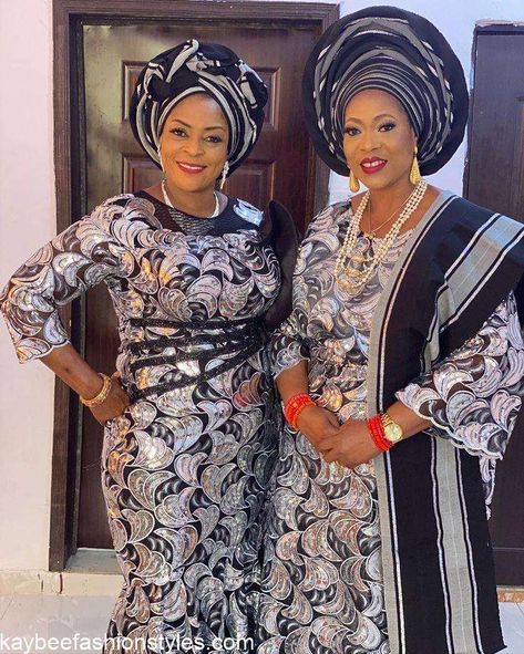 30 Latest Nigerian Mother of the Bride Outfits in 2022 and 2023 - Kaybee Fashion Styles Rapper, Outfits, Ankara, Asoebi Styles, Yoruba Bride, Nigerian Bride, Robe, Nigerian Dress, African