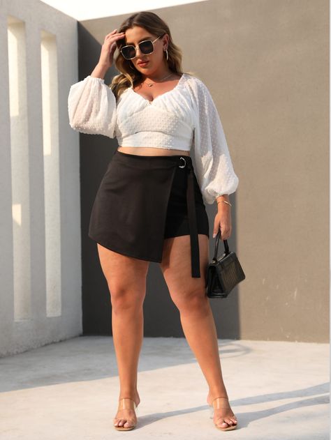 Black Casual   Polyester Plain Straight Leg Embellished Slight Stretch  Plus Size Bottoms Skirt Outfits, Fashion Models, Casual Outfits, Plus Size Outfits, Outfits, Plus Size Shorts, Plus Size Skort Outfit, Skort Outfit