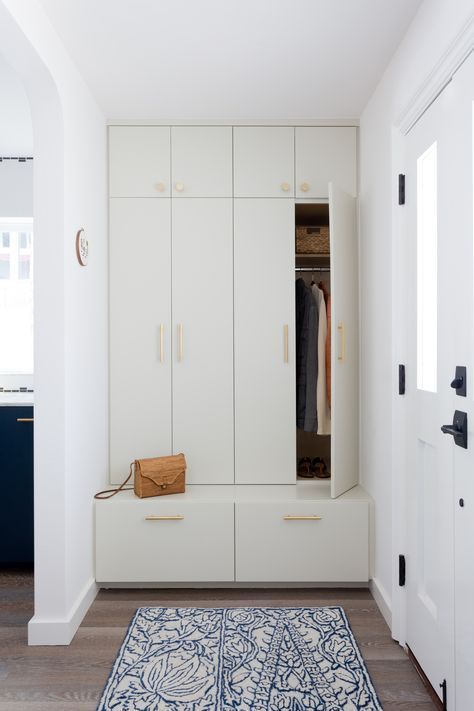 a small and elegant entryway with a creamy built in storage unit with gold handles is very practical Storage Ideas, Ikea, Closet Makeover, Open Closet, Coat Closet Ideas, Closet Design, Entryway Closet, Entry Closet, Entryway Storage