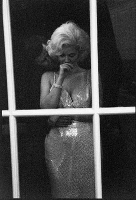 John F Kennedy and Marilyn Monroe Angeles, Celebrities, Mafia, Beautiful, Fotos, Sex Symbol, Fotografie, Persona, Resim