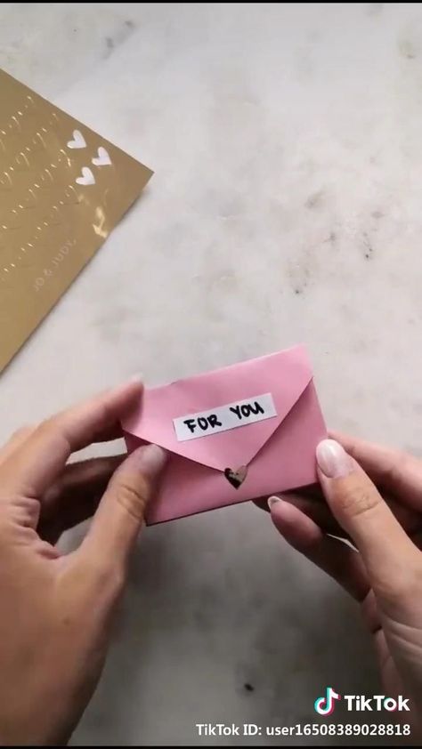 Pin by Stephany on Tik tok [Video] | Birthday gifts for boyfriend diy, Diy gifts, Paper crafts diy kids Diy, Diy Gifts, Diy Gift, Diy Envelope, Paper Crafts Diy Tutorials, Diy Cards, Paper Crafts Diy, Diy Bff Gifts, Manualidades