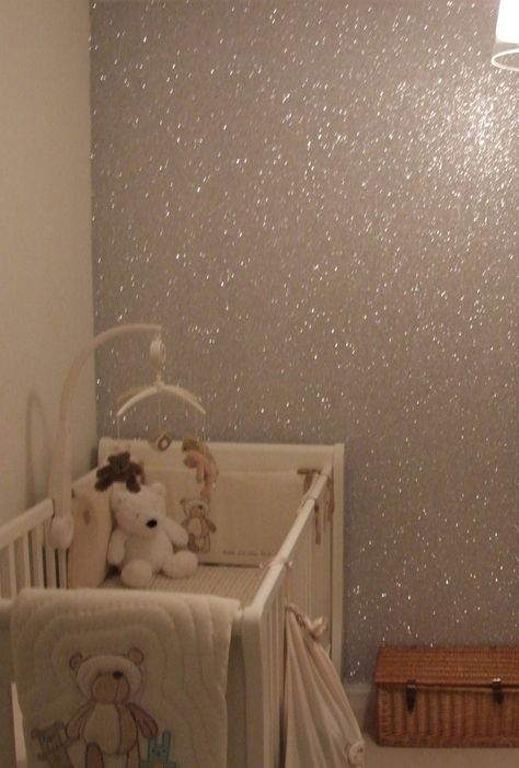 Make your own glitter wall!  You need 3 ounces or 75 gram of (silver) glitter for 1 gallon or 4 Liter of paint. Mix the glitter with the paint, but you want to add in a little in at a time, otherwise all the paint crystals will sink to the bottom. After a few days though, they will sink to the bottom of the paint can, so don´t wait too long. Nursery, Home Décor, Child's Room, Design, Kids Room, Glitter Wall, Kids' Room, New Room, Girls Bedroom