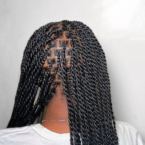 Protective Styles, Braided Hairstyles, Box Braids Hairstyles, Twist Braids, Box Braids Hairstyles For Black Women, Short Box Braids Hairstyles, Braided Hairstyles For Black Women, Knotless, Pretty Braided Hairstyles