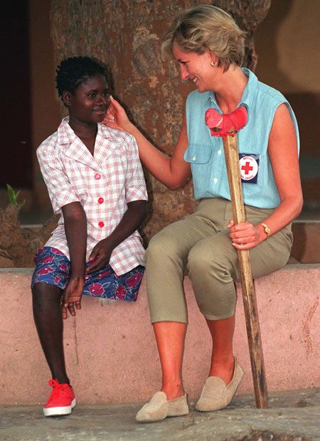 Princess Diana's charity work and causes People, Lady, Duchess Of Cambridge, Queen, Princess Diana, Wales, Diana Spencer, Diana, Lady Diana