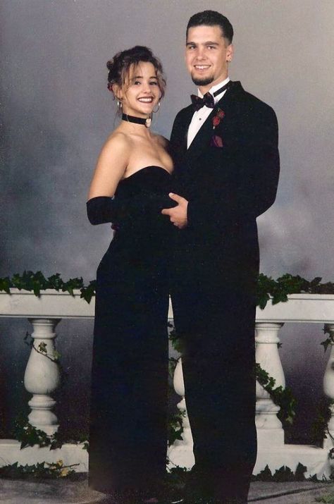 Retro, Prom, Ideas, 80s Prom, 90s Prom Dresses, Prom Pictures Couples, 90s Prom, 2000s Prom, Prom Inspiration