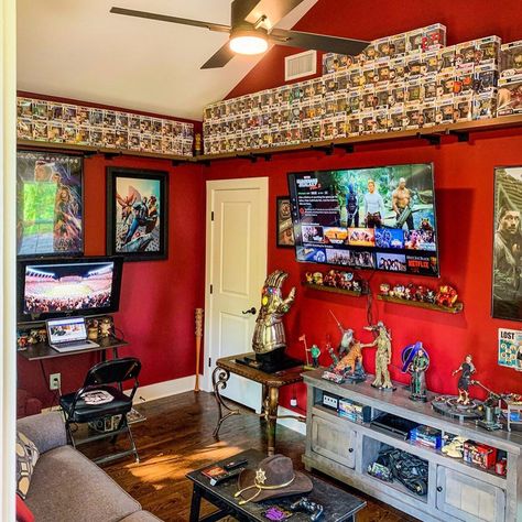 Brandon Davis on Instagram: “This room has gotten plenty of names from the people who have seen it: “shrine room” “nerd cave” “BDs gonna be a 40 year old virgin” . I…” Man Cave, Marvel, Home, Home Décor, Men Apartment, Bedroom Design, Room, Room Design Bedroom, Room Design