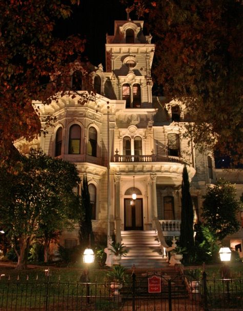 Galveston, Old Mansions, Old Victorian Mansions, Victorian Mansions, Sacramento California, Historic Houses, Vintage Mansion, Victorian Mansion Exterior, Old Victorian Homes