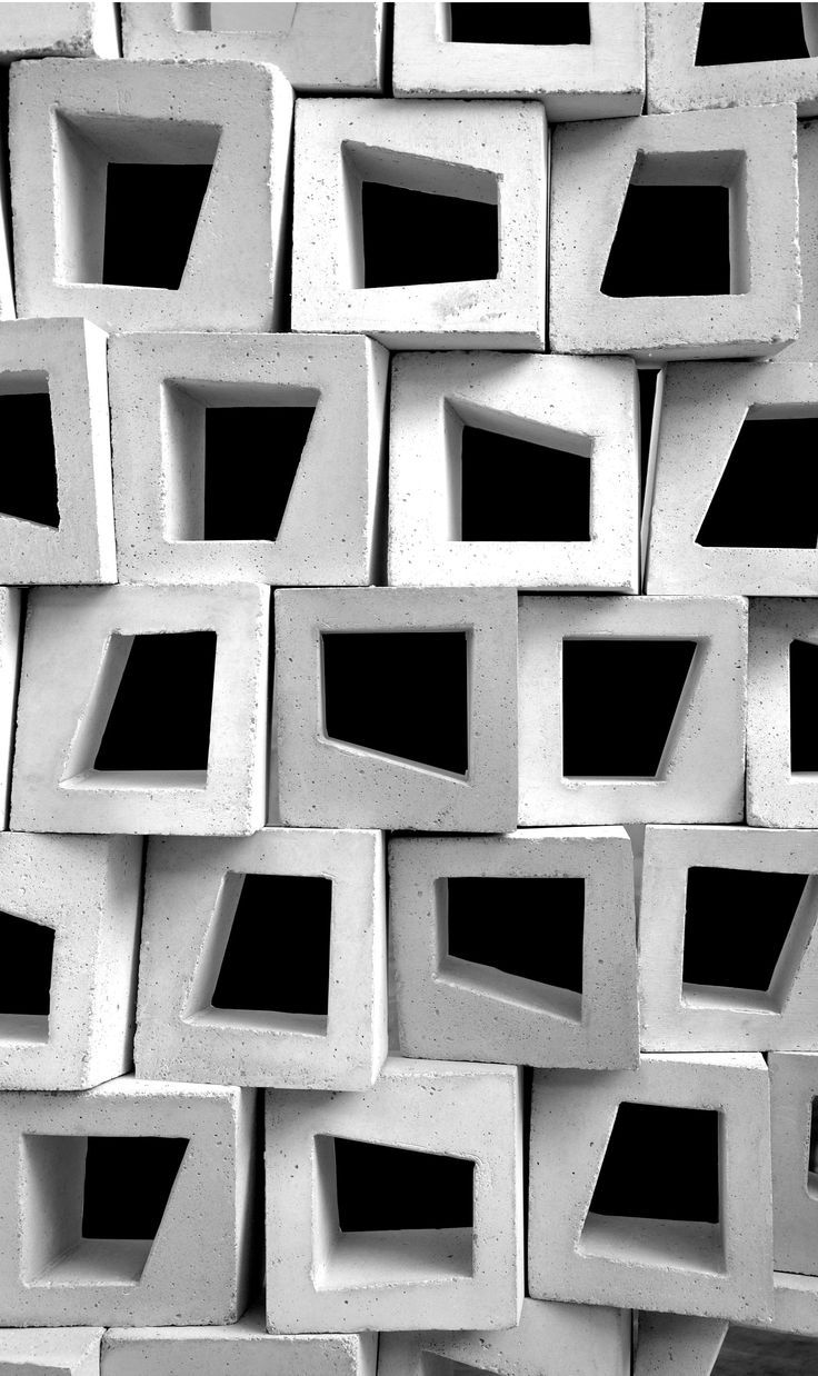 a wall made up of square and rectangle shapes