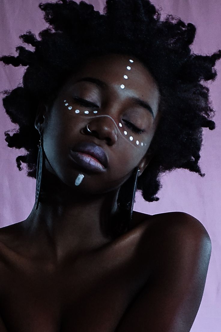 ilivetosyn: “ Never ashamed of the skin I’m in. ” Bodypainting, Black Girls, Black Girl Magic, Dark Skin, Afro Punk, Afro, Beautiful Black Women, Pretty People, Black Is Beautiful