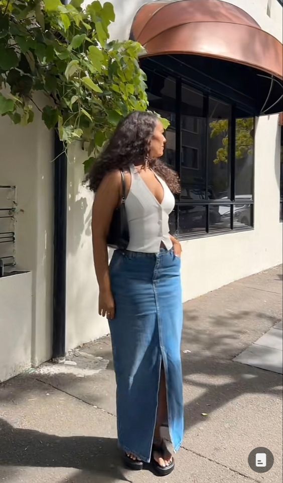 Boho Outfits Black Women Summer, Laid Back Outfits Women, Decade Outfits Ideas, Long Torso Long Legs Outfits, Real Estate Outfits For Black Women, Dressing Like A Woman, Soft Belly Outfits, Spain September Outfits, Graduation Dinner Outfit Guest