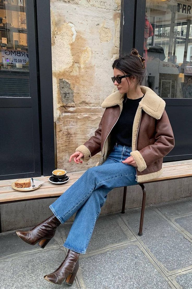7 Trends to Wear With Jeans for Spring 2023 | Who What Wear Outfits, Fashion, Inspiration, Casual, Giyim, Style, Inspo, Model, Outfit
