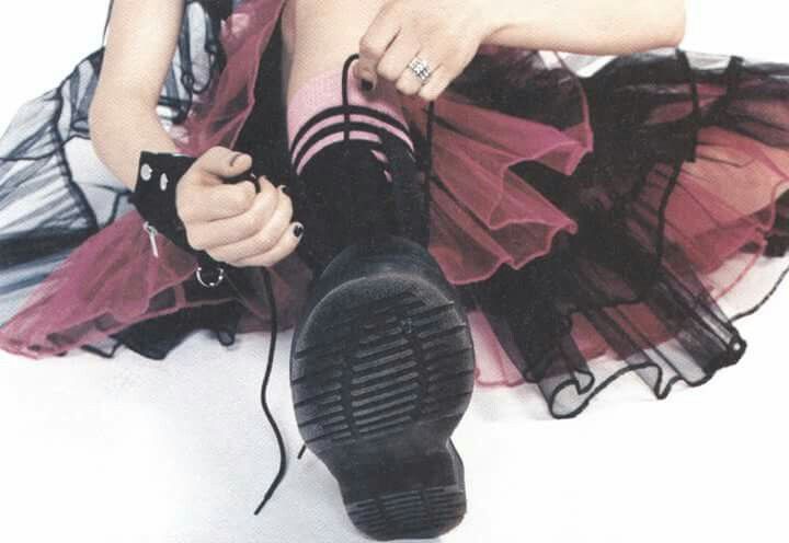 Tutus and combat boots Rock! Punk Rock, Punk, Clothes, Outfits, Girl, Emo Prom, Style Me, Style, My Style