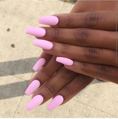 17 Nail Colors That Flatter Dark Skin - BellyitchBlog Accent Nails, Manicures, Gel Nail Designs, Trendy Nails, Nail Colors, Pink Acrylic Nails, Pretty Nails, Dark Skin Nail Polish, Pink Nail Designs