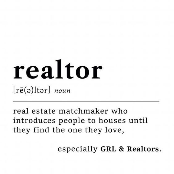 the words realtor are in black and white